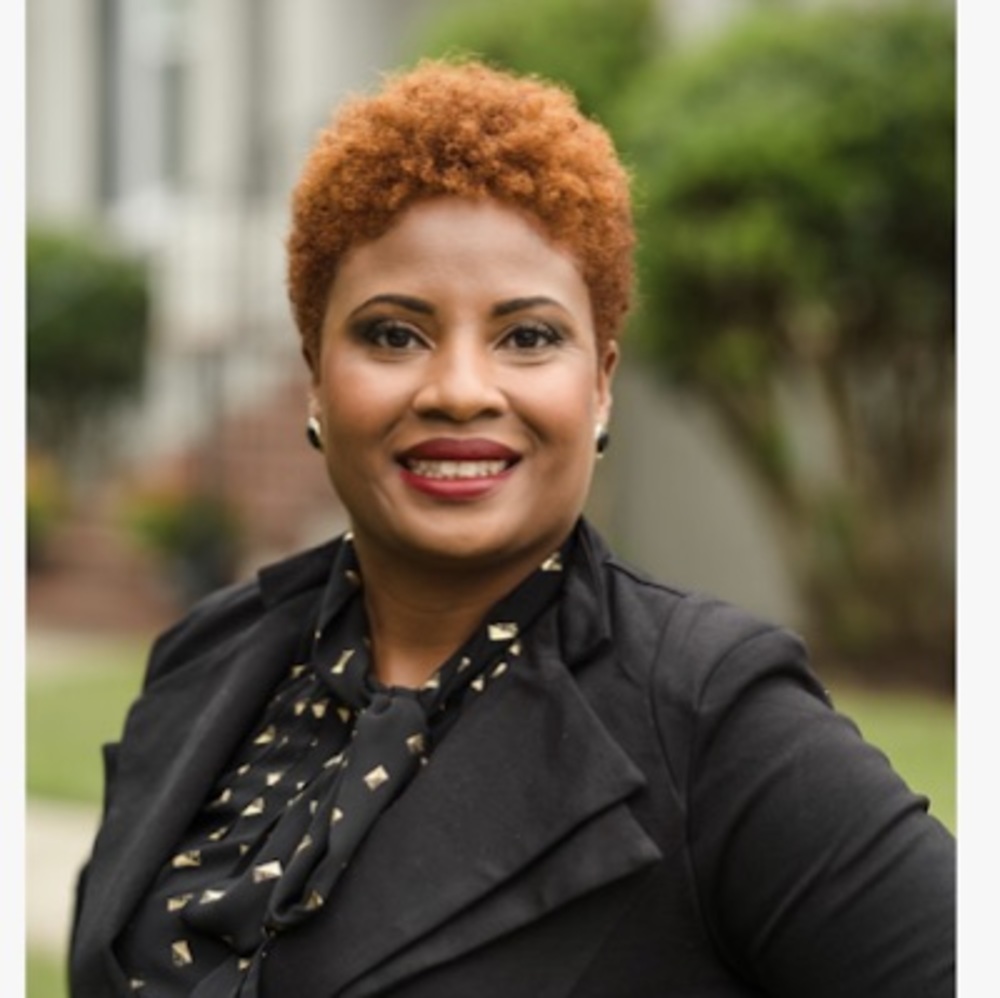 Meet your Posher, Aleta